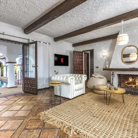 Villa Vivi Homes - Costabella Pool, Sauna, Garden & *