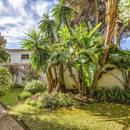 Villa Vivi Homes - Costabella Pool, Sauna, Garden &