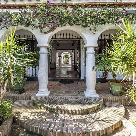 Villa Vivi Homes - Costabella Pool, Sauna, Garden & *