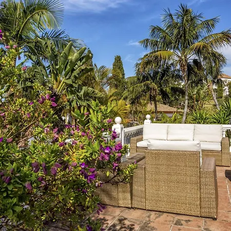 Villa Vivi Homes - Costabella Pool, Sauna, Garden & *