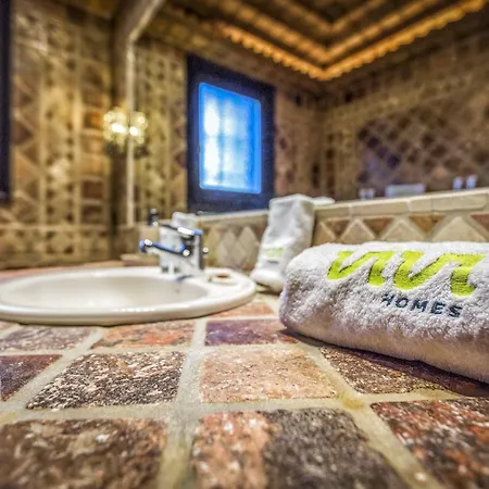 Vivi Homes - Costabella Pool, Sauna, Garden & *